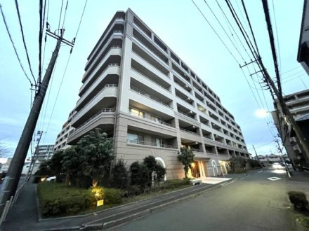 アルソス・フォンターナの外観