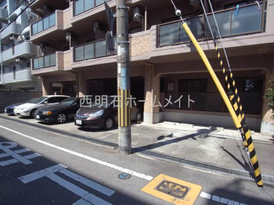 【駐車場】 | ジュネス西明石 | ガレージ