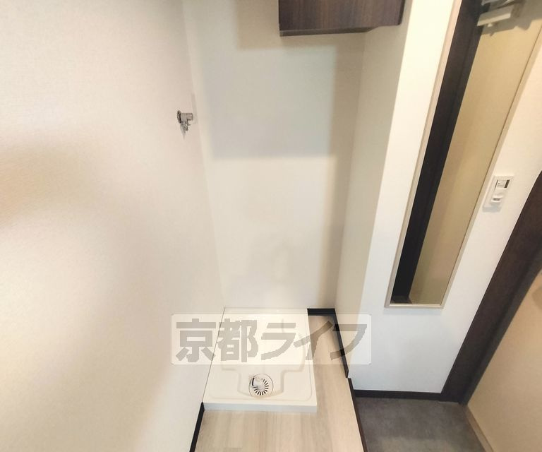 グラン京都西陣の玄関