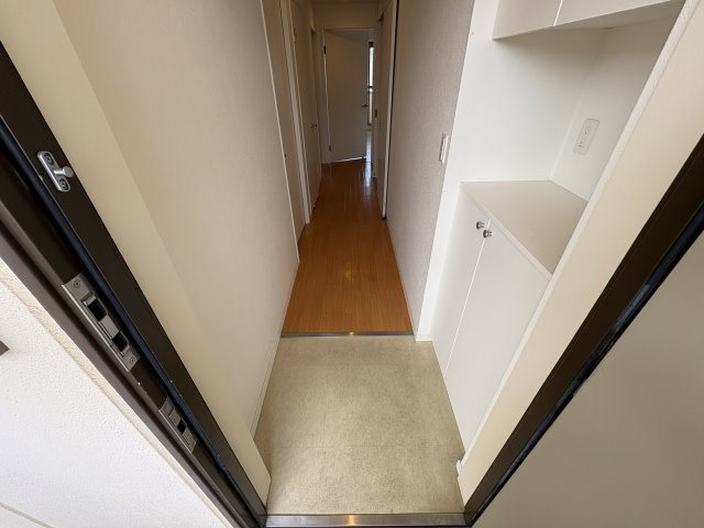 明石市大久保町大久保町の賃貸マンションの玄関