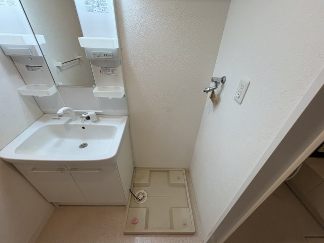明石市大久保町大久保町の賃貸マンションの洗面所