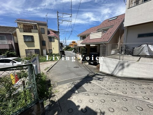 【前面道路含む現地写真】 | 【仲介手数料０円】相模原市中央区宮下本町5期　新築一戸建て　全5区画 | 相模原市中央区宮下本町5期　新築一戸建て　全5区画