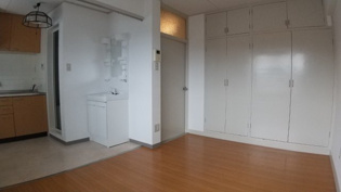 ＮＤビルハイツの居間