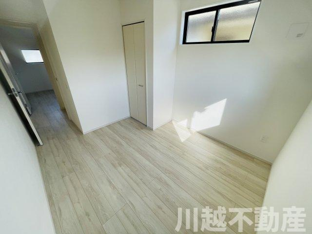 LDK広々17.9帖、主寝室も広々8.7帖の洋室|住宅ローンにご不安な方もご相談ください