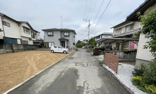 西連寺町1丁目　売土地の周辺