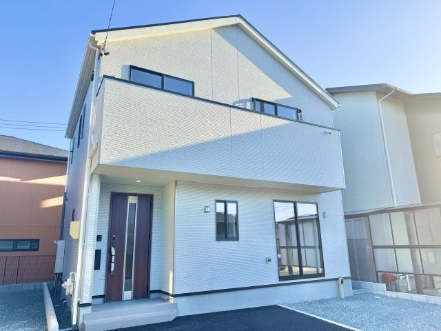 中央区萩丘第2の駐車場|並列駐車３台可能な駐車スペースもございます♪