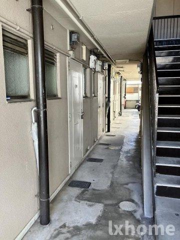 ハウス西舟木のロビー|建物の内部です
