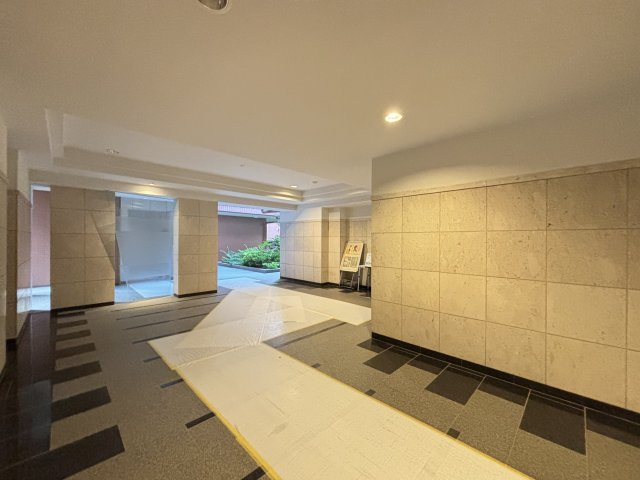 コスモ西葛西パークフォルムのエントランス