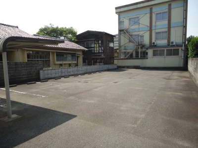 【駐車場】 | 立町ビル | 8台駐車可