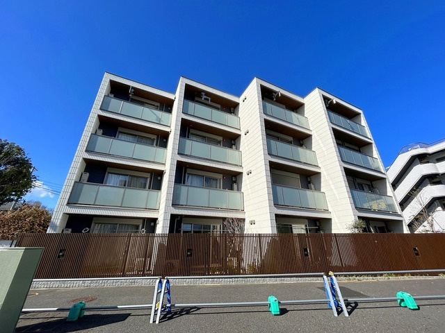 ＢＬＵ　ＰＡＬＡＺＺＯの外観|地震に強い旭化成ヘーベルメゾン！