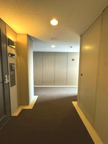エステ・スクエア成瀬壱番館のその他共用部分|内廊下(部屋前)