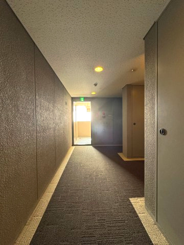 エステ・スクエア成瀬壱番館のその他共用部分|内廊下(部屋前)