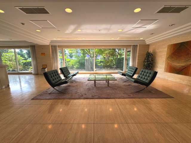 エステ・スクエア成瀬壱番館のエントランス|エントランス