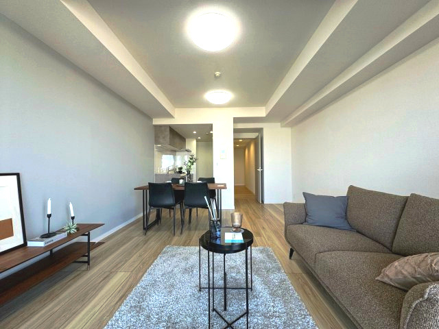 エステ・スクエア成瀬壱番館の居間・リビング|LDK(約12.4帖)