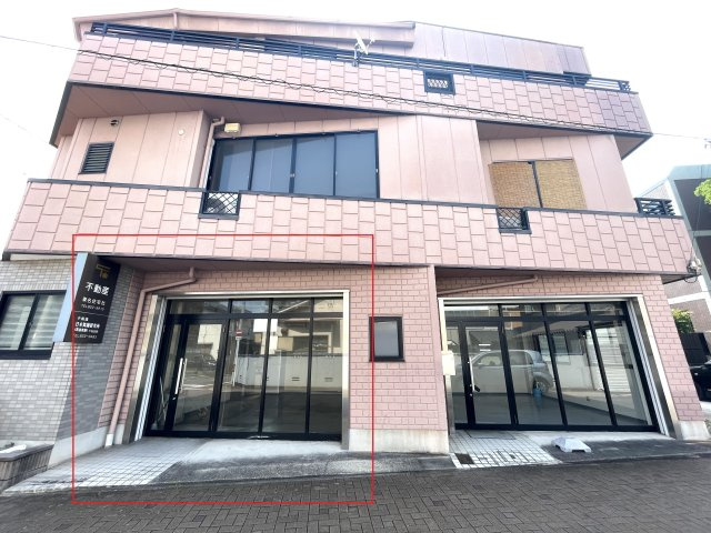 桜台店舗事務所(P1台契約可)