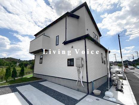 【外観】 | 【仲介手数料０円】平塚市南金目10期　新築一戸建て　全2棟 | 平塚市南金目10期　新築一戸建て　全2棟