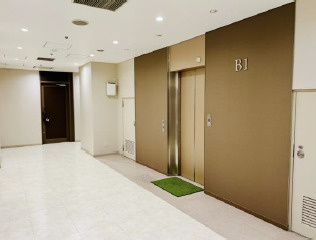 五反田ブリックビルのロビー|建物の内部です