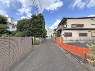 【前面道路含む現地写真】