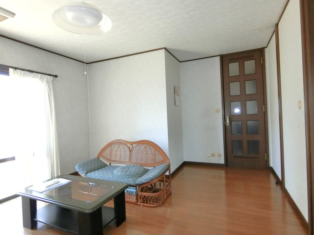 永田2007戸建ての居間・リビング