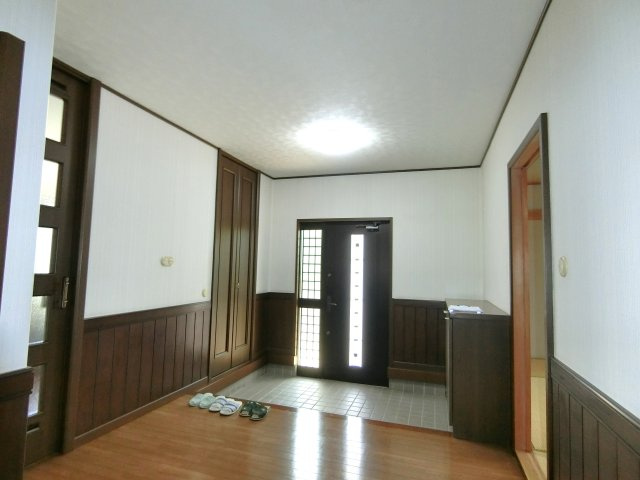 永田2007戸建ての玄関