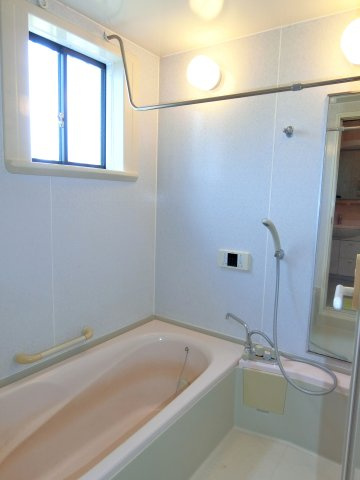 永田2007戸建ての浴室