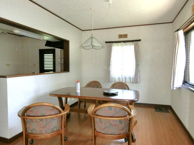 永田2007戸建ての居間・リビング