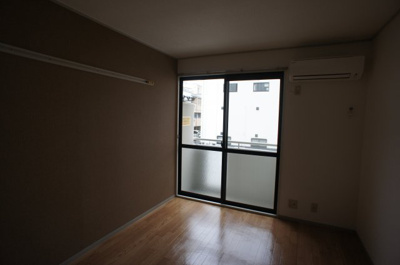 【洋室】 | エルマーノ