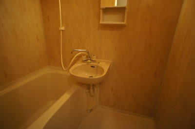 【浴室】 | エルマーノ