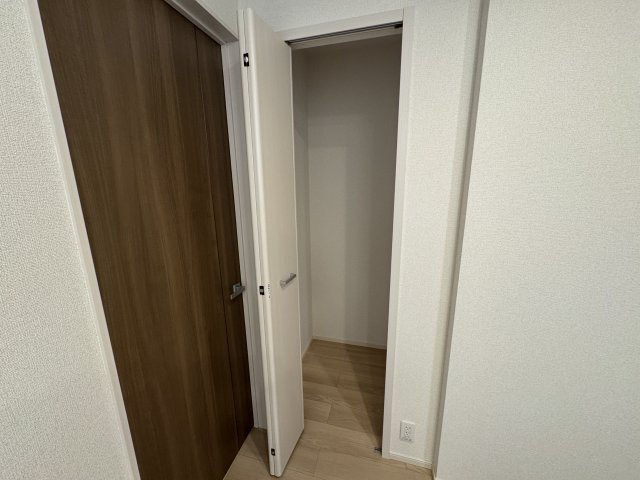 グランリーザⅠの収納|パントリー（キッチン収納）