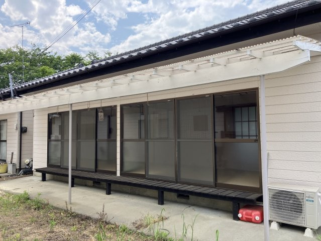 佐糠町二丁目貸家の外観