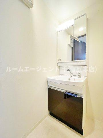 プレサンス大曽根駅前ファーストの洗面所