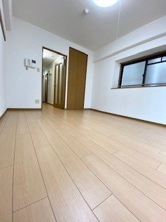 【内装】 | リバーサイド中島