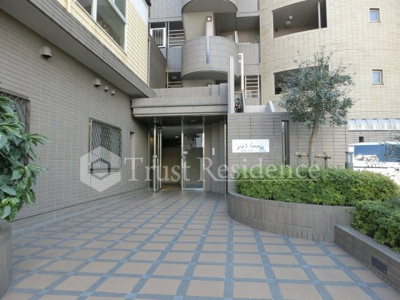 【エントランス】 | メゾン・シャルム