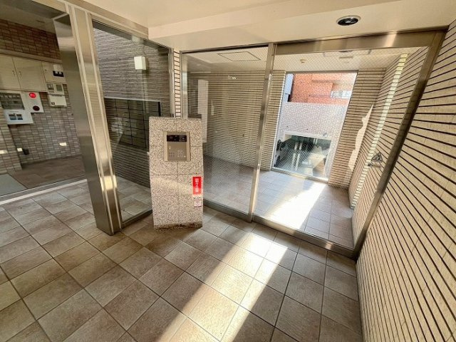 ルナソレイユ緑地公園のロビー