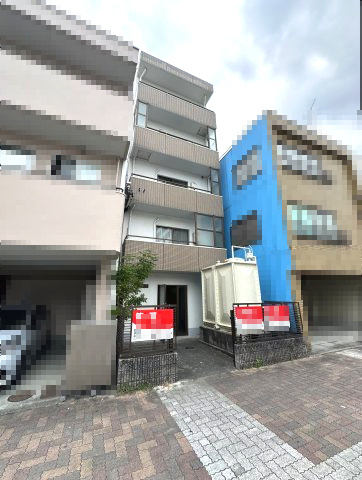 壱番館の外観