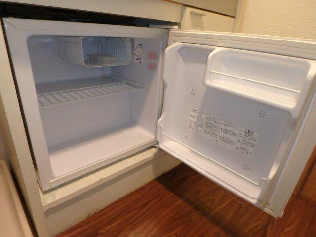 ミニ冷蔵庫付き
