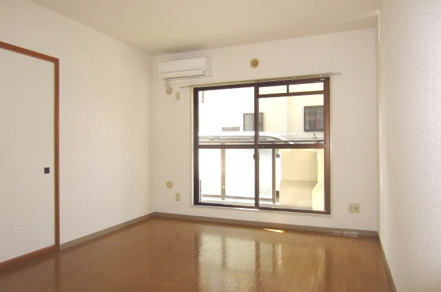 【居間・リビング】 | サニーコート高松