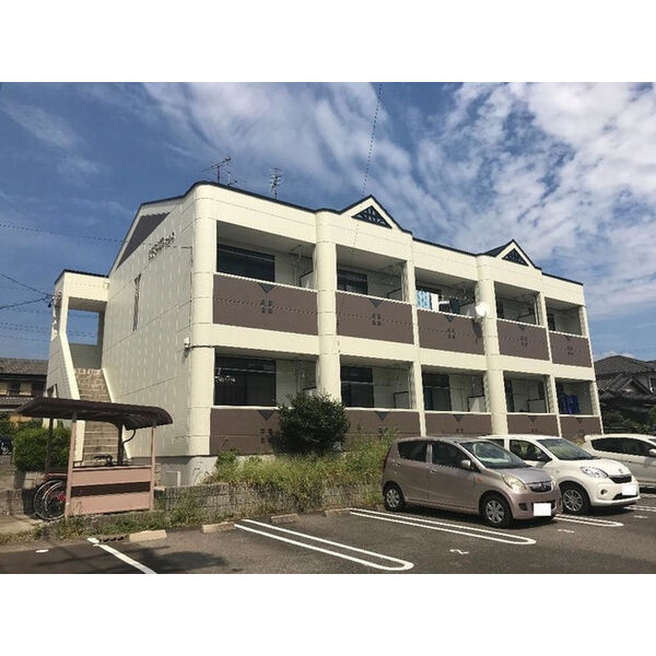 パストラーレたかねの駐車場