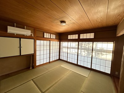 藤山台　戸建賃貸の居間・リビング