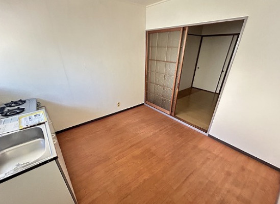 コーポ青山の居間・リビング