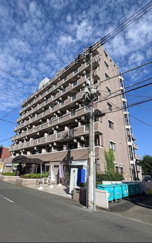 ライオンズシティ八王子のエントランス