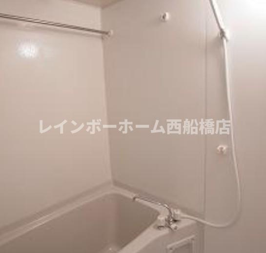 船橋市湊町２丁目の賃貸マンションの浴室