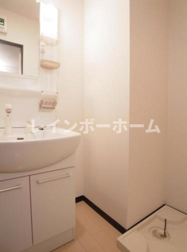 船橋市湊町２丁目の賃貸マンションの洗面所