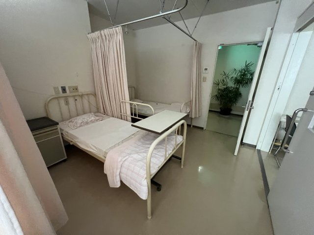 津山市沼　病院跡　の内装