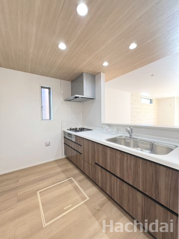 高浜市春日町　全2棟　2号棟のキッチン