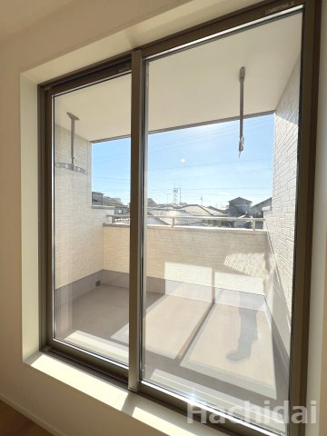 高浜市春日町　全2棟　2号棟のバルコニー|7.5帖洋室バルコニー