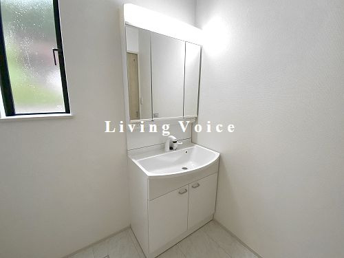 【収納】 | 【仲介手数料０円】茅ヶ崎市柳島1丁目　新築一戸建て　全3棟 | 茅ヶ崎市柳島1丁目　新築一戸建て　全3棟