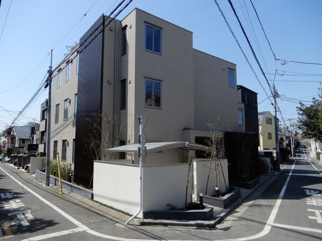 カーサ柿の木坂の外観|★防災性に優れた旭化成ヘーベルメゾン★