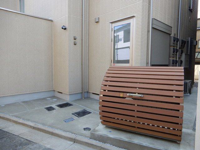 カーサ柿の木坂のその他共用部分|★敷地内ゴミ置き場★