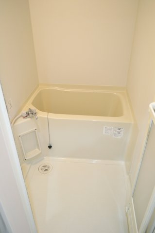 オフィーリアの浴室|お風呂で日々の疲れを落としましょう